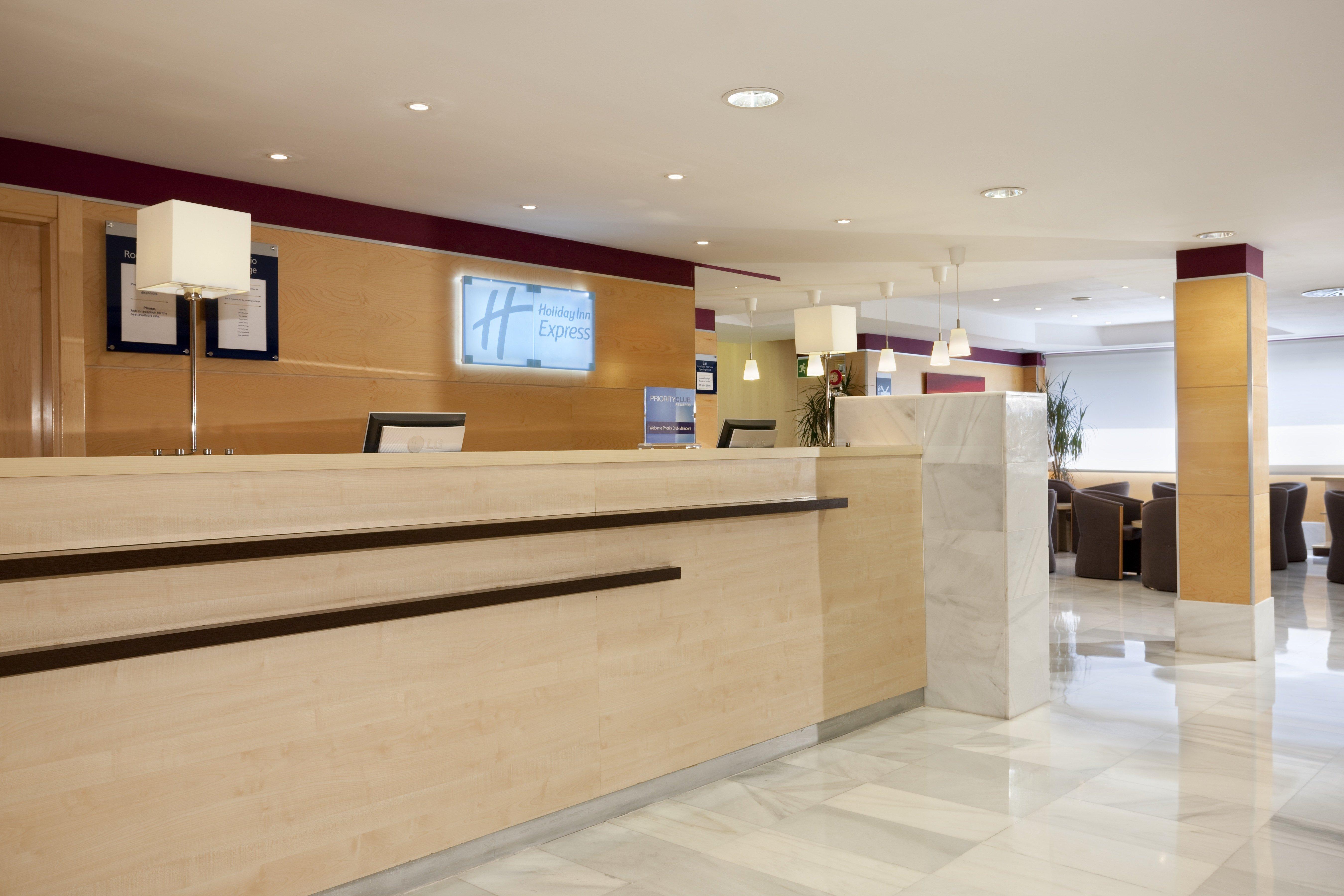 Holiday Inn Express Alcobendas By Ihg Ngoại thất bức ảnh