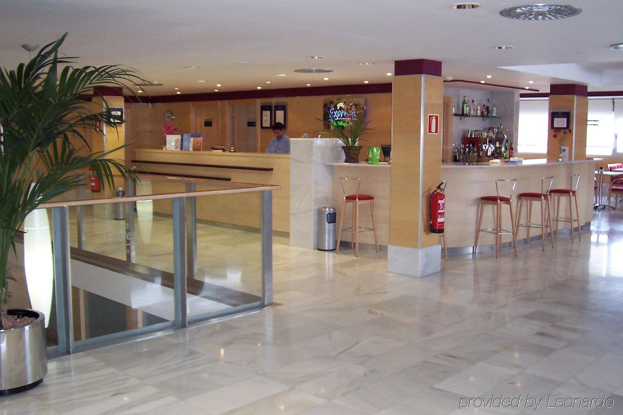 Holiday Inn Express Alcobendas By Ihg Ngoại thất bức ảnh